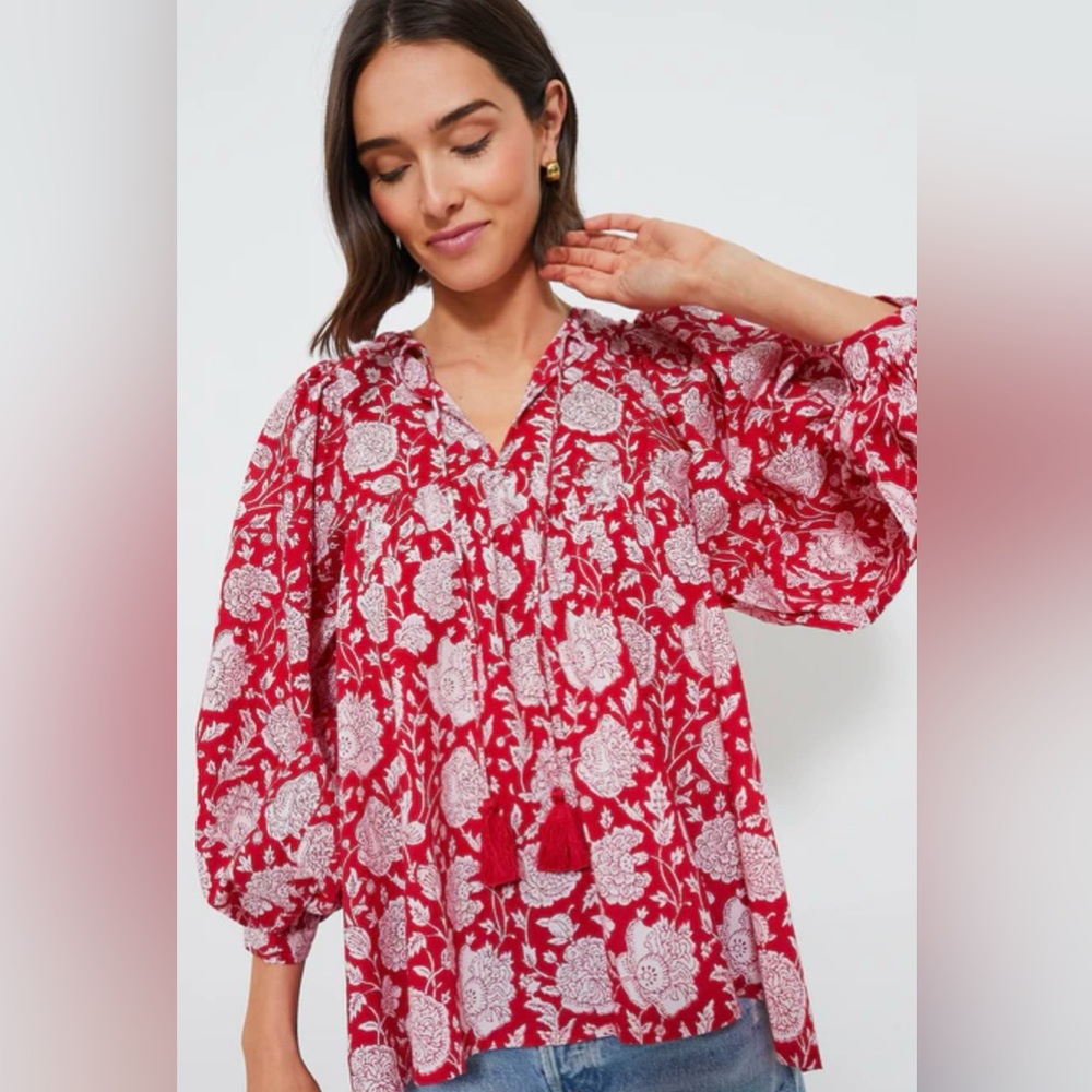 Tuckernuck Red and White Boxy Blouse with Notched Collar